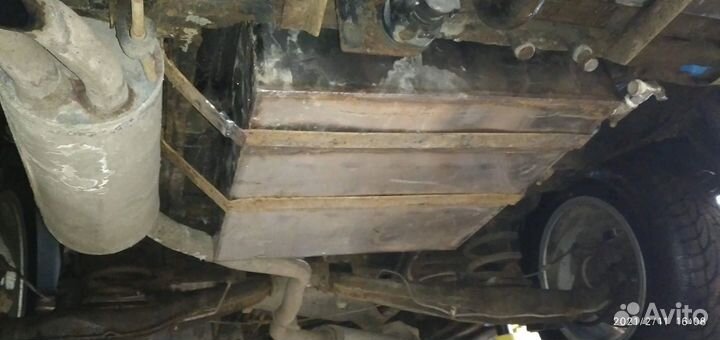 Бак для воды в автодом