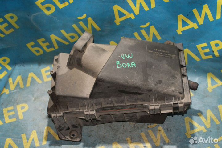 Корпус воздушного фильтра Volkswagen Bora
