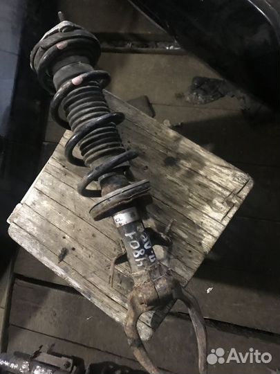 Амортизатор передний левый infiniti G