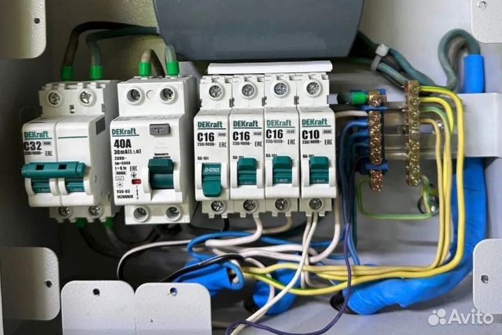 Частный электрик Срочный выезд Услуги электрика