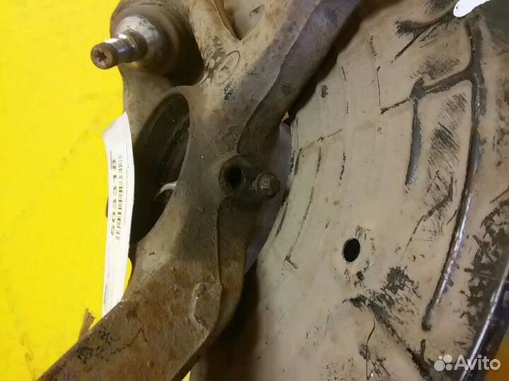 Кулак поворотный передний правый W164 M-klasse (ML) 503318