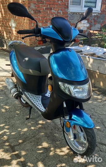 Скутер Stels Skif