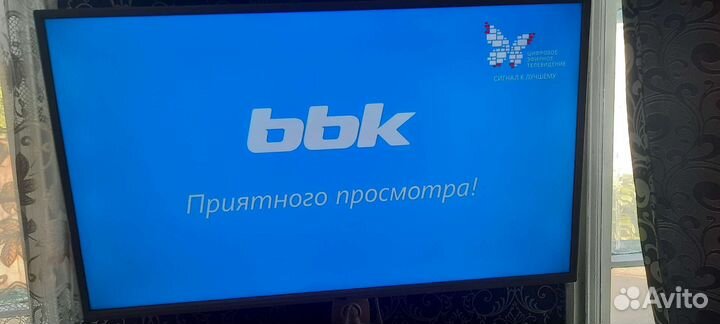 Телевизор smart tv 42 BBK
