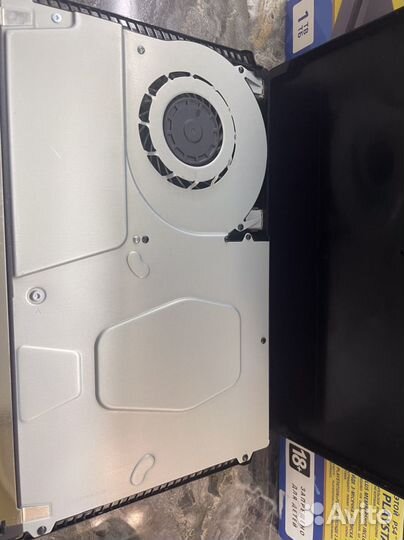 Sony playstation 4 slim 1tb