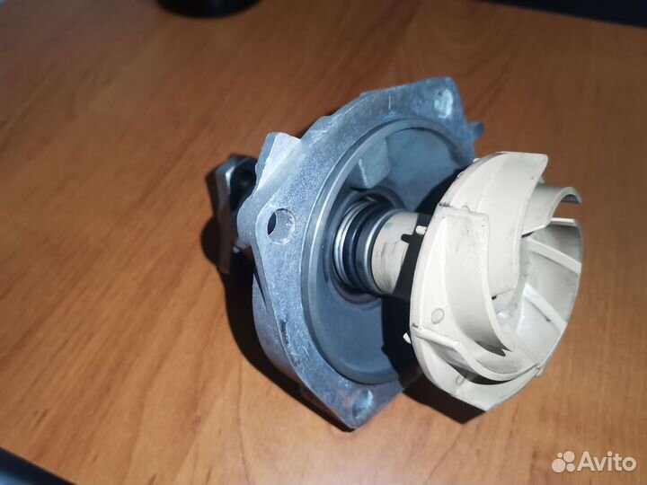 Водяной насос luzar (turbo)