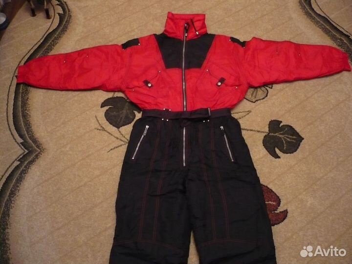 Лыжный комбинезон