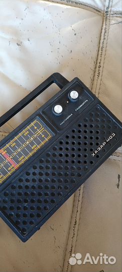 Радиоприемник раритетный Хазар 403