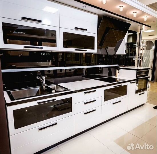 Прямая кухня по размерам заказчика