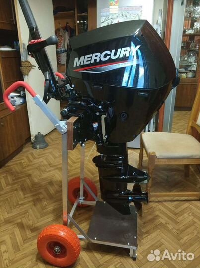 Тележка/стойка складная для лодочного мотора