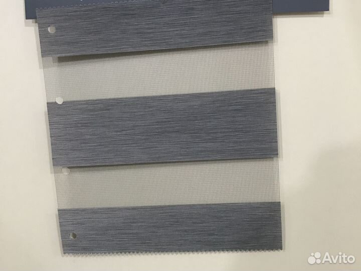 Жалюзи. Рулонные шторы Зебра. День ночь. Топ