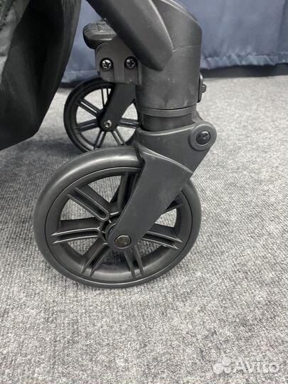 Прогулочная коляска inglesina quid 2