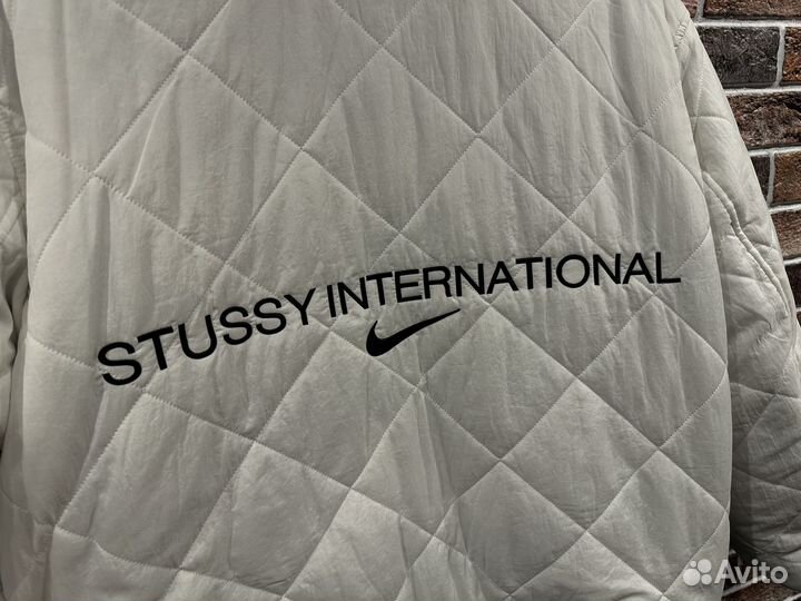 Бомбер Nike x Stussy Оригинал (Poizon)