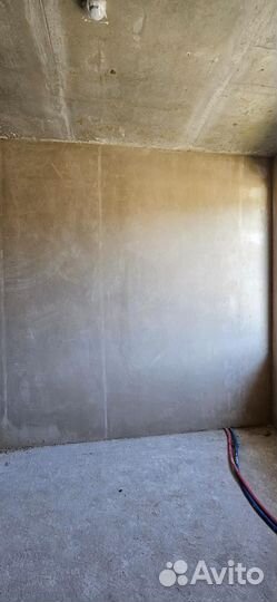 Штукатурка стен по маякам, электрика сантехника