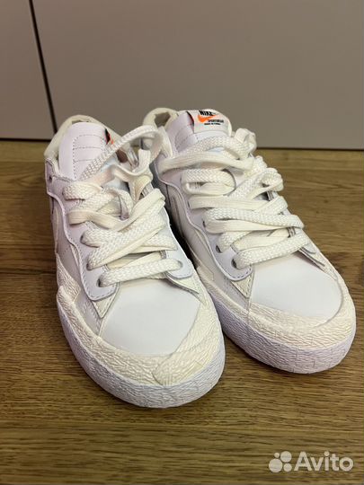 Nike Sacai X Blazer Low White Patent (оригинал)