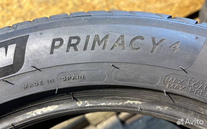 Michelin Primacy 4 235/50 R18