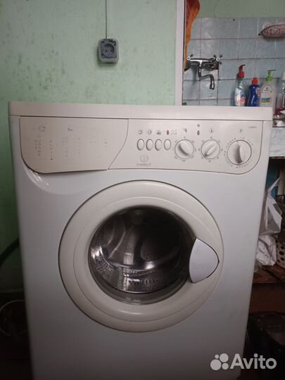 Стиральная машина indesit на запчасти
