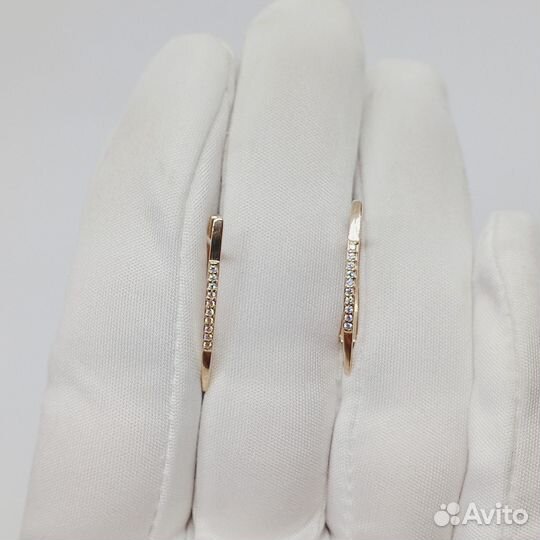 Золотые серьги с фианитом