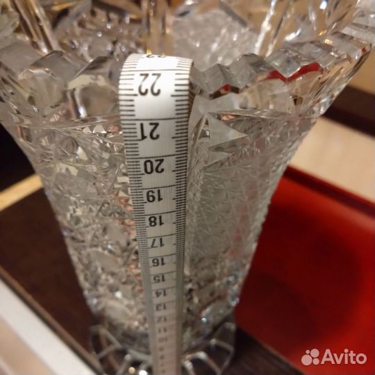 Ваза горный хрусталь