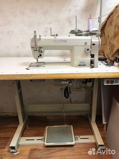 Промышленная швейная машина 