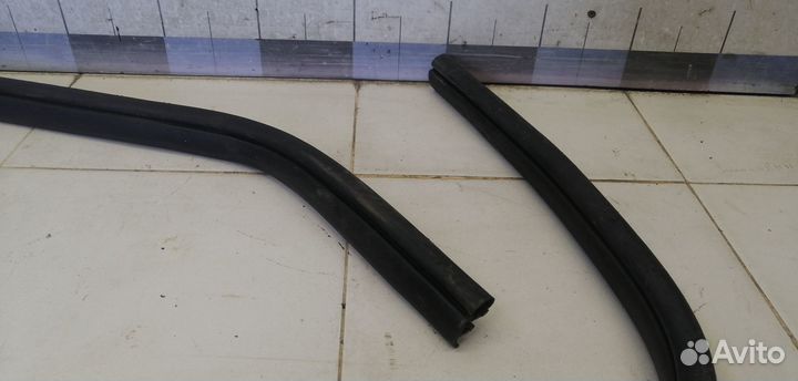 Уплотнитель (внутри) Focus II 2005-2008