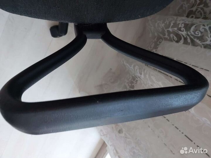 Компьютерное кресло