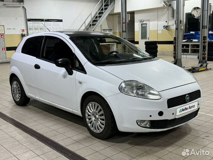 FIAT Punto 1.4 AMT, 2006, 151 000 км