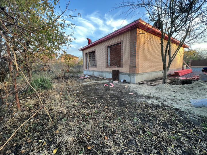 Дом 99 м² на участке 6 сот.