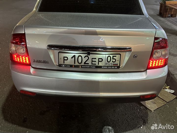 Задние стопы на priora 2