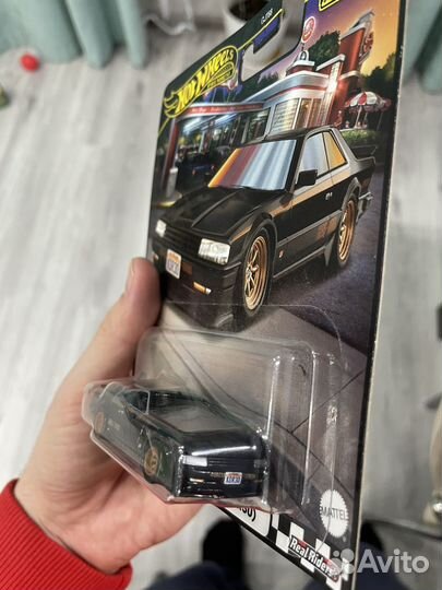 Hot wheels premium 1:64