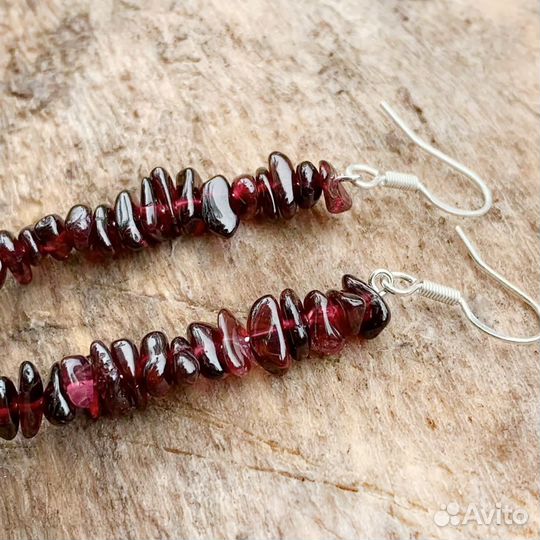 Серьги из граната
