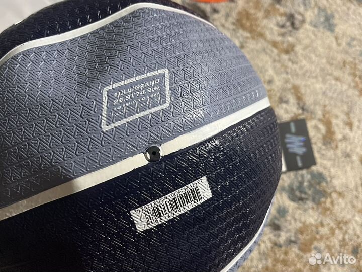 Баскетбольный мяч 7 nike playground 8P 2.0 G