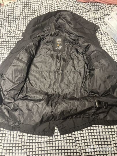 Лот 08 - Куртка демисезонная для мальчика 152см