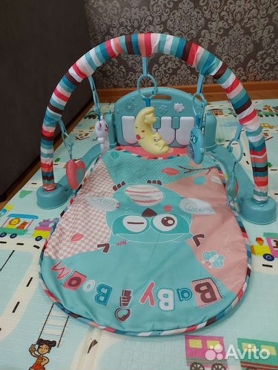 Развивающий коврик с пианино