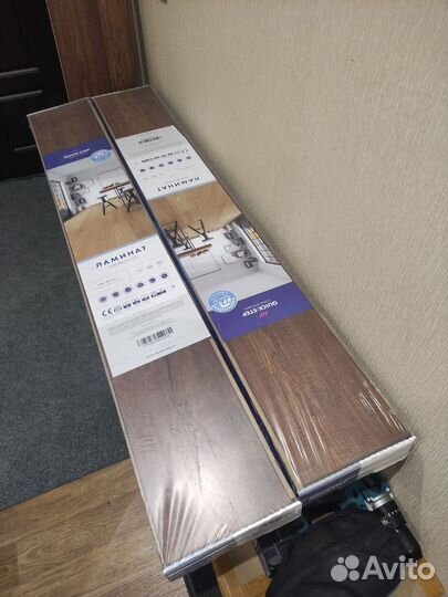 Ламинат Quick step, 2 пачки, цвет дуб бордо