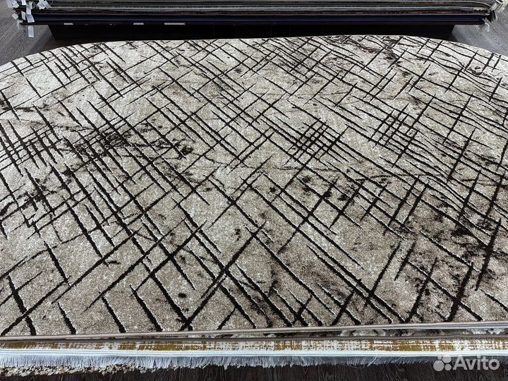 Ковер овальный 2х4 коричневый