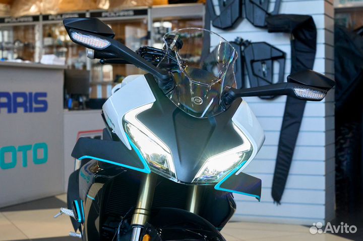 Мотоцикл cfmoto 450 SR (ABS)