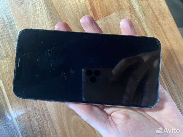 Телефон iPhone x