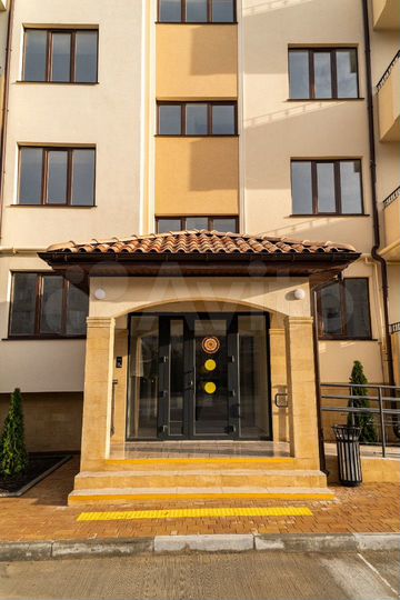 1-к. квартира, 47 м², 1/6 эт.