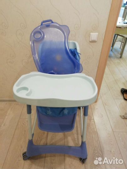 Детский стульчик для кормления
