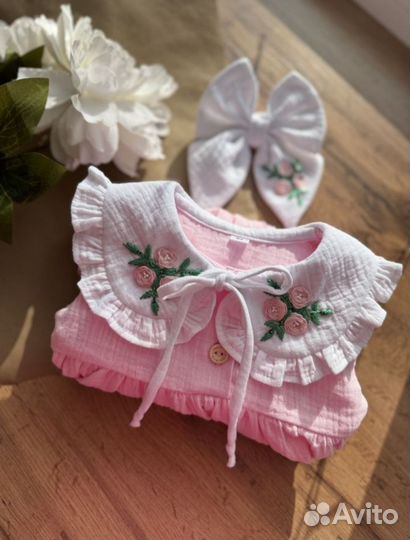 Новое муслиновое платье с бантом