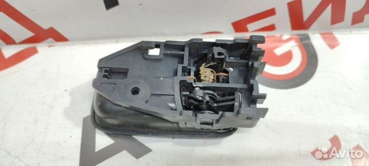 Ручка двери внутренняя передняя правая Mitsubishi