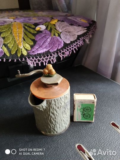 Кофемолка миниатюрная ручная