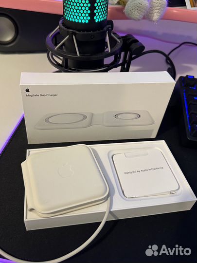 Apple MagSafe Duo беспроводная зарядка