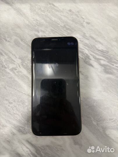 iPhone Xs, 64 ГБ