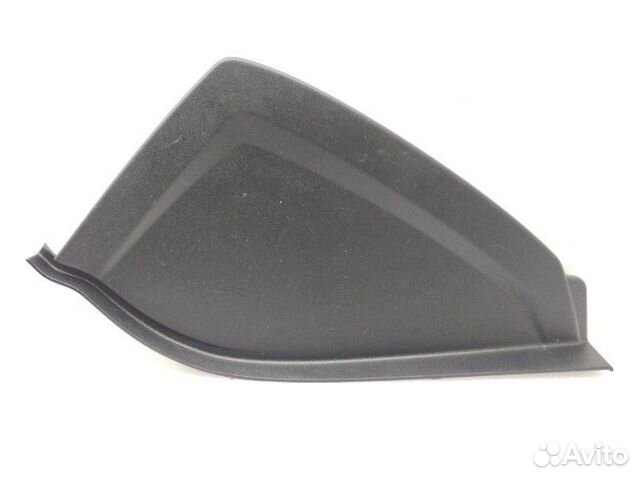 Накладка на торпедо левая Land Rover Discovery 5