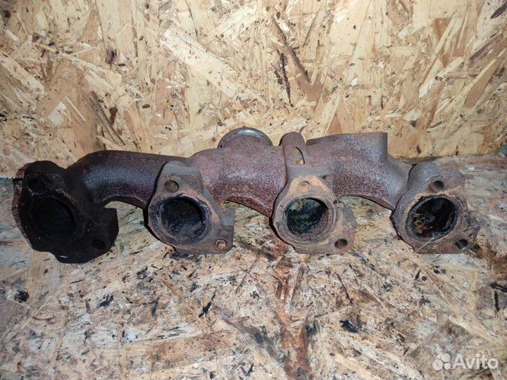 Коллектор выпускной Ford Transit Connect TC7 1.8L