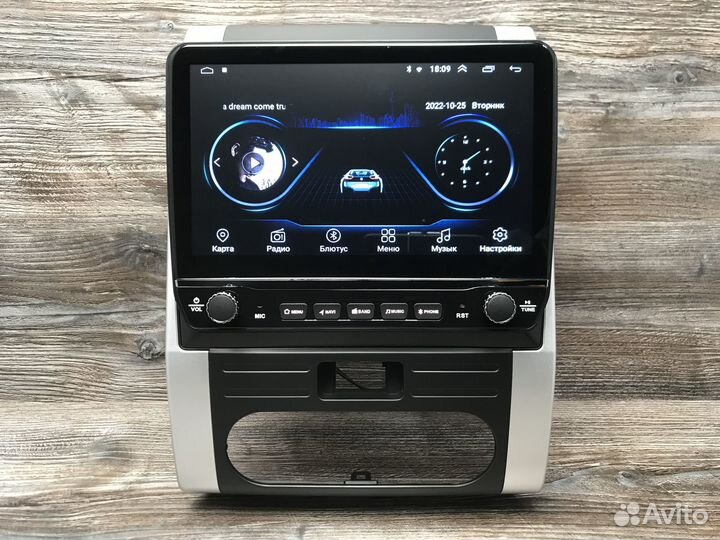 Магнитола на Nissan X-Trail T31