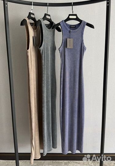 Платье Balenciaga