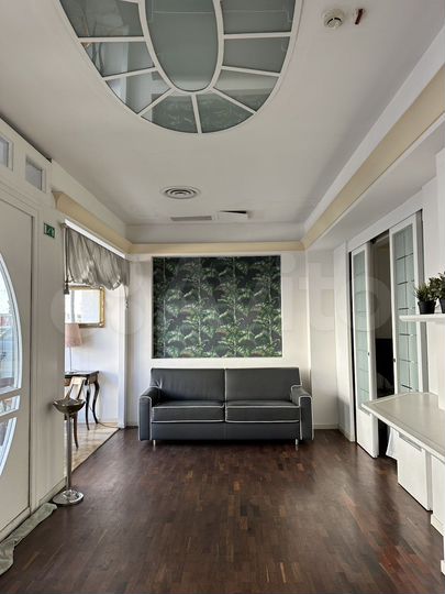 Гостиница 2500 м² (Италия)
