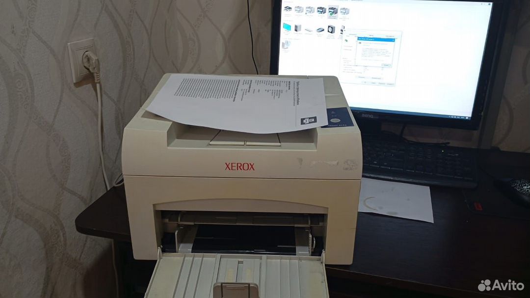 Продам принтер xerox